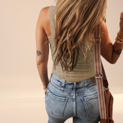 Jacquard Tank