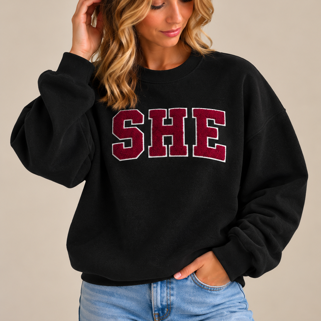 SHE Crewneck